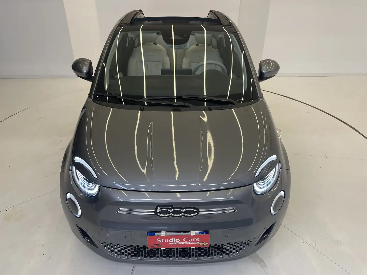 Fiat 500e Cabrio 42 kWh La Prima - 2