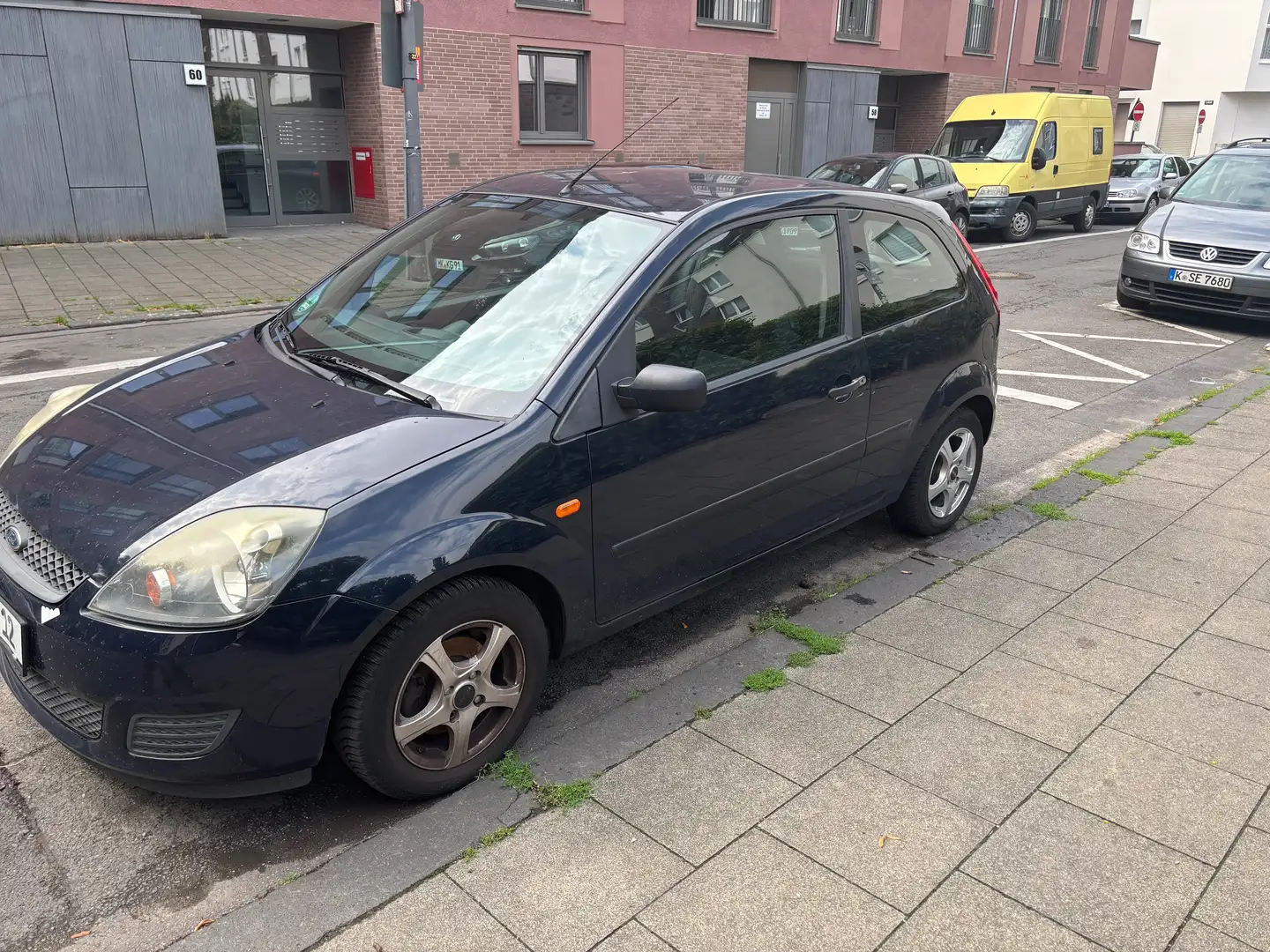 Ford Fiesta Fiesta 1.3 Fun X Blau - 2