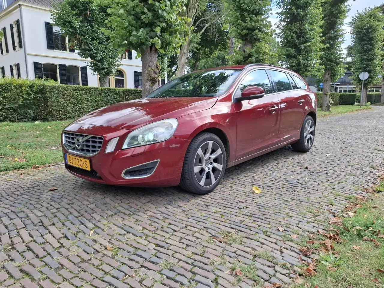 Volvo V60