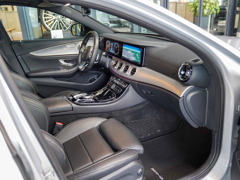 Mercedes-Benz E 450 E 450 T 4M AMG Line Night Burmester Pano AIR AHK — photo 13