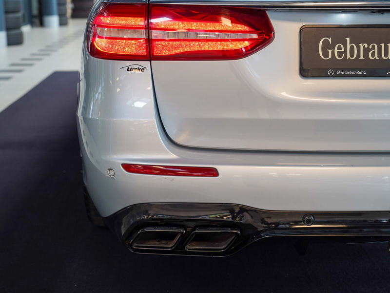 Mercedes-Benz E 450 E 450 T 4M AMG Line Night Burmester Pano AIR AHK — photo 5