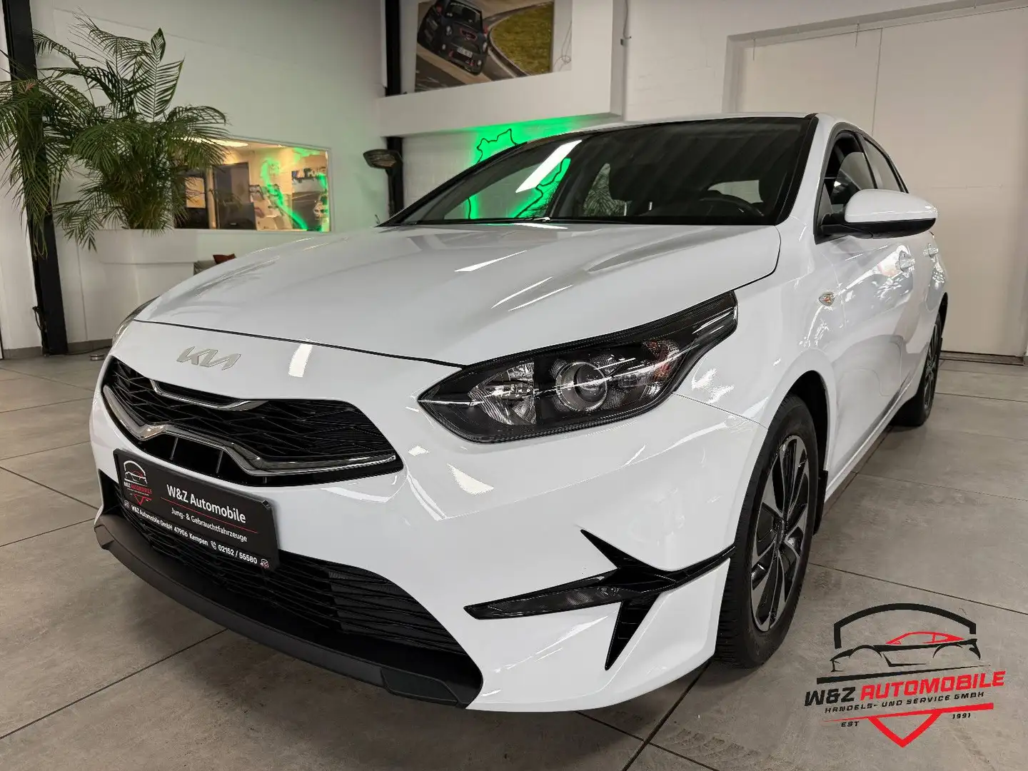 Kia Ceed / cee'd Ceed 1.0 T-GDI +Navi+SHZ+Kamera+PDC+ Blanc - 1