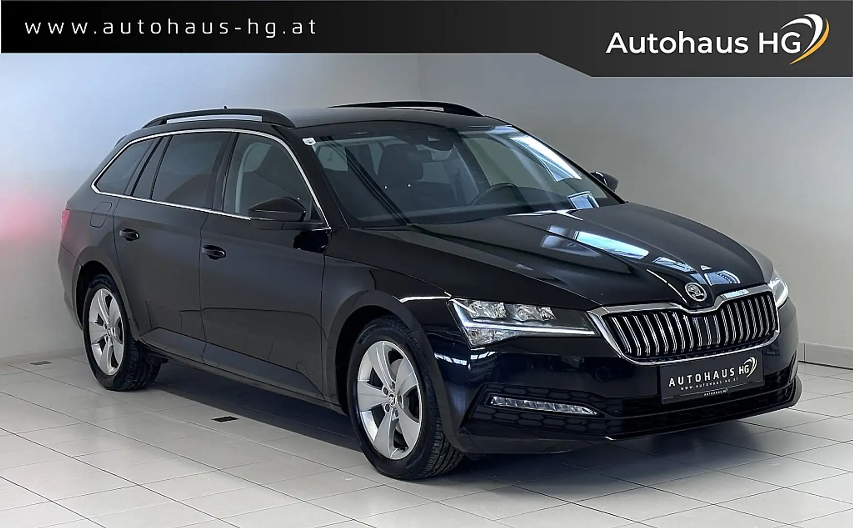 Skoda Superb Kombi 2,0 TDI 4x4 Ambition DSG*1.BESITZ*LED*NAVI* Schwarz - 1
