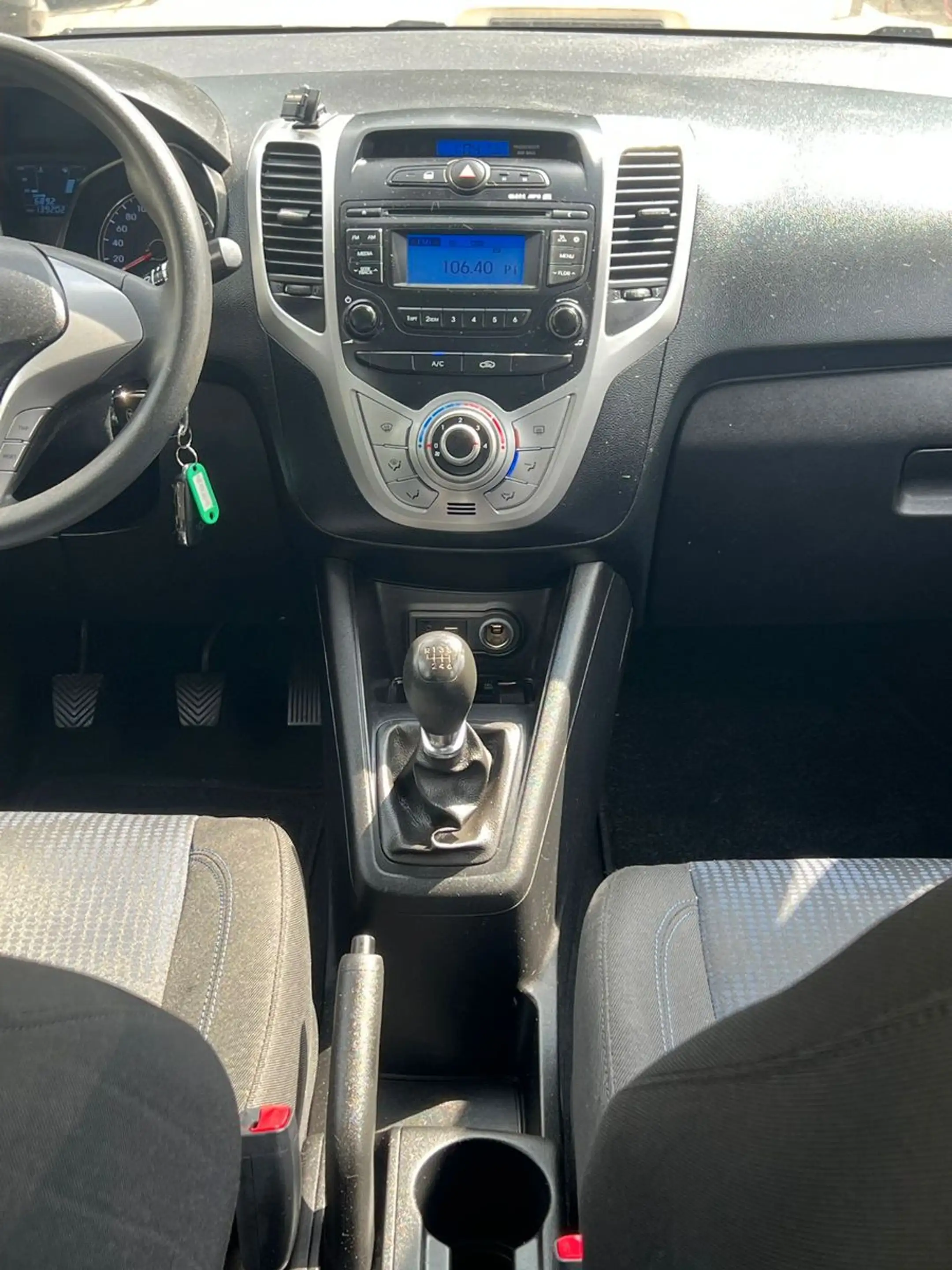 Hyundai iX20 blue Classic*TOP3/27 TÜV*GEWAHR* — photo 12