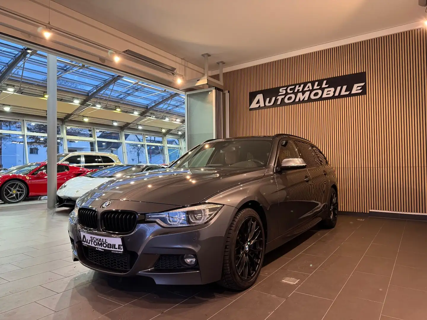 BMW 330 d xDrive M Sport/KEYLESS/AHK/MEMORY/LED/SOUND Grau - 1