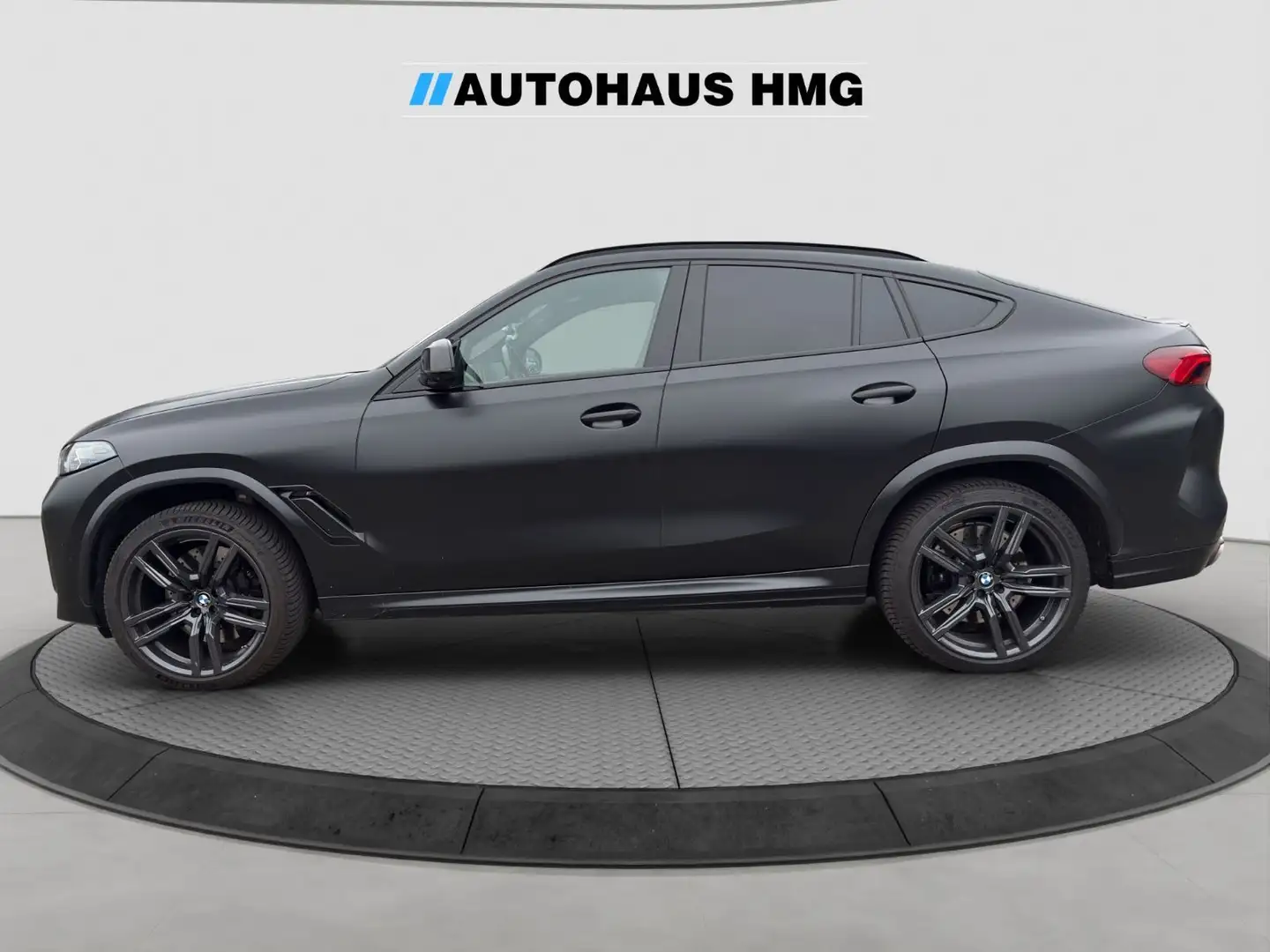 BMW X6 M Competition *MATT*AKRAPOVIC*PANO*M DRIVERS* Negru - 2
