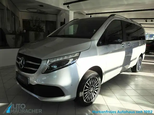 Mercedes-Benz V 220 d 4MATIC lang Aut.*LED*AHK*STHZG*