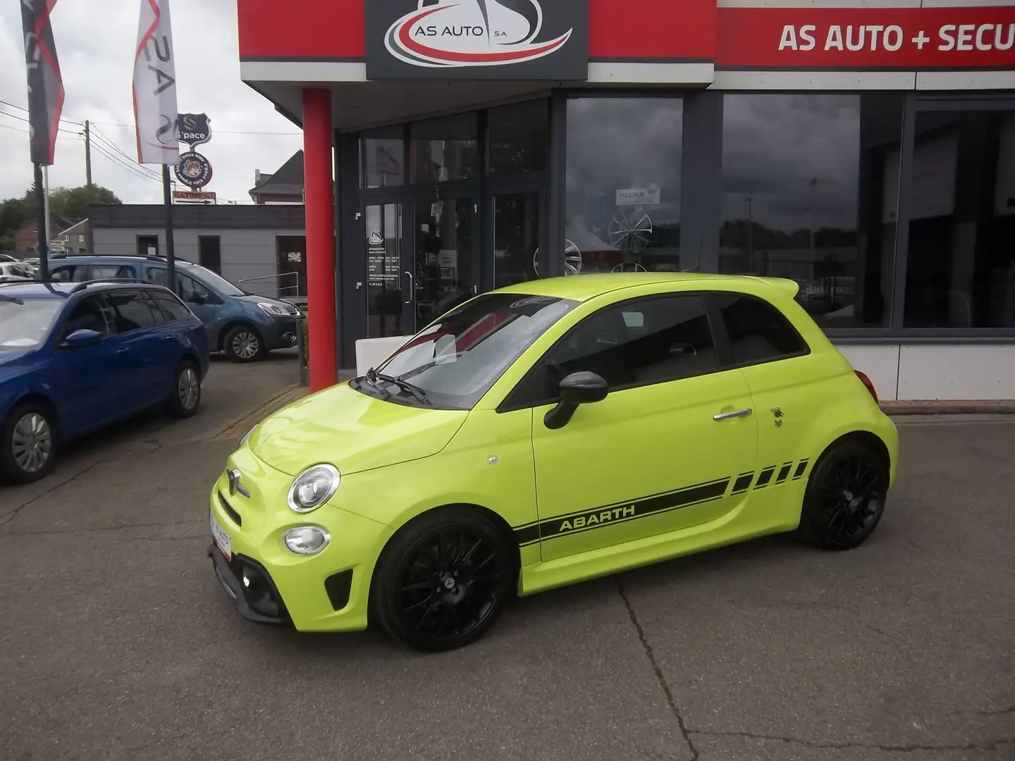 Fiat 500 Abarth Abarth F595C 1,4i 163cv Grün - 1