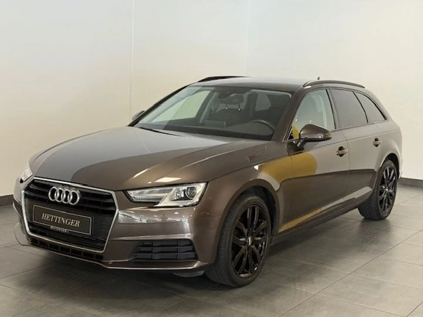 Audi A4 Avant 35 TFSI 6 Gang, Navi, B&O, AHK, Rückfah Braun - 1