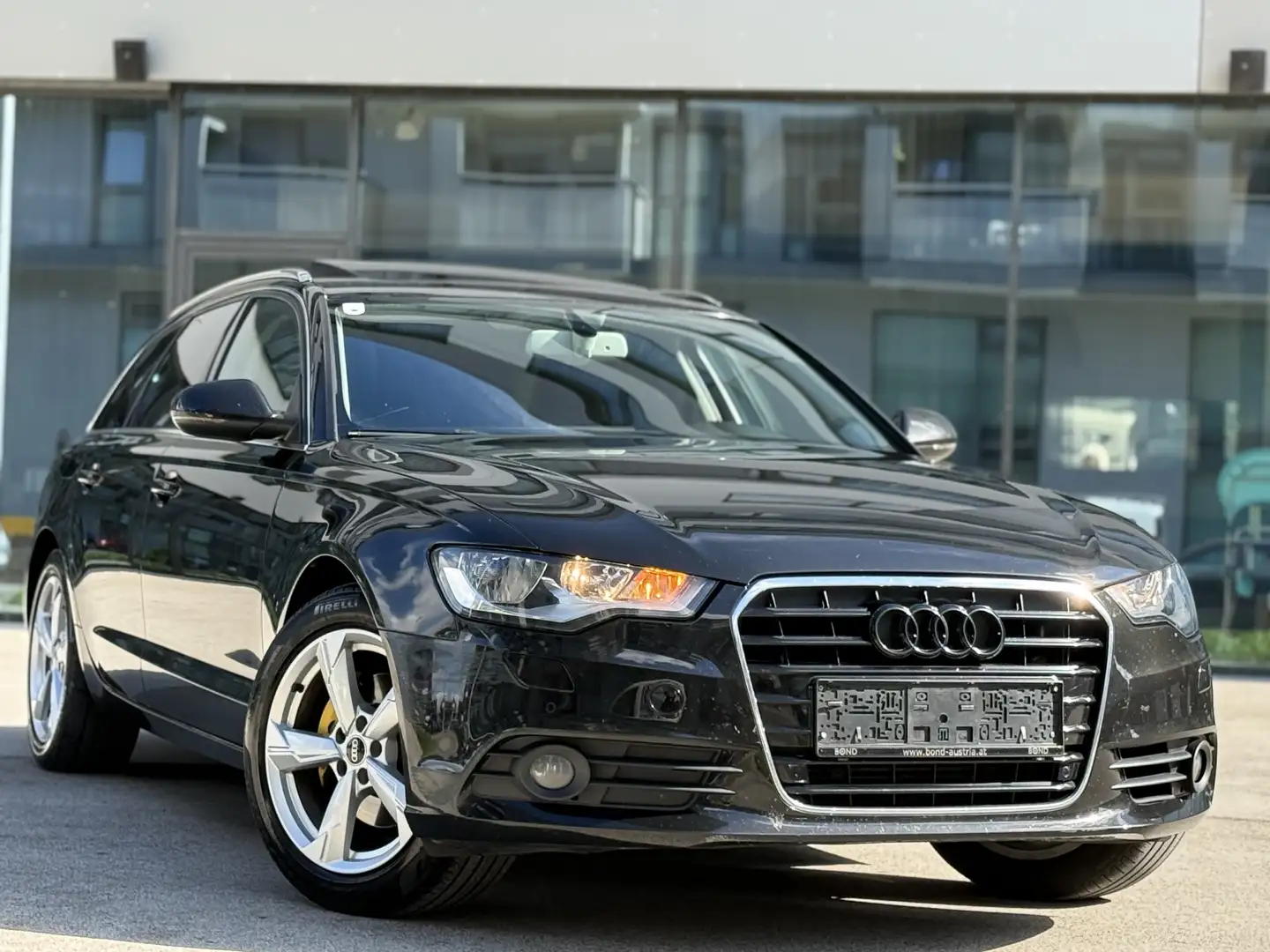Audi A6 Avant 3,0 TDI DPF Multitronic * Panorama * TOP * Grau - 1