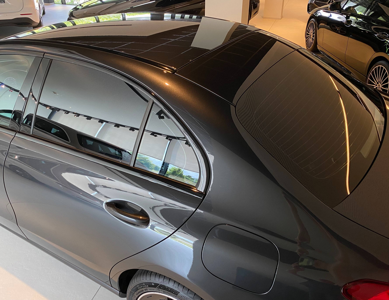 Mercedes-Benz C 300 e 9G Plug-in AVANTGARDE & NIGHT Luchtvering/Dodehoek/MBUX-Premium/Ambiente/Trekhaak — photo 4