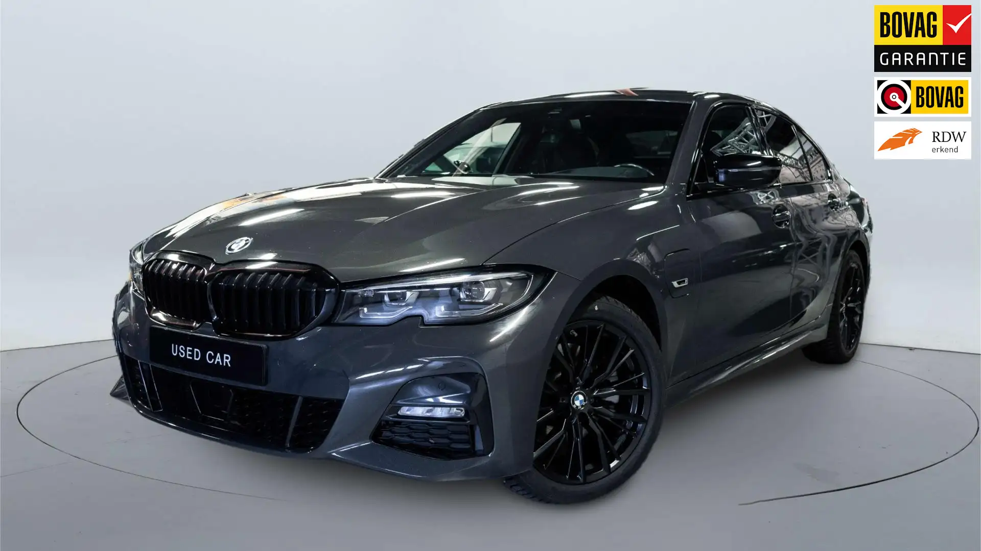 BMW 320 3-serie 320e M Sport|High executive|Shadow-line|HU Grijs - 1