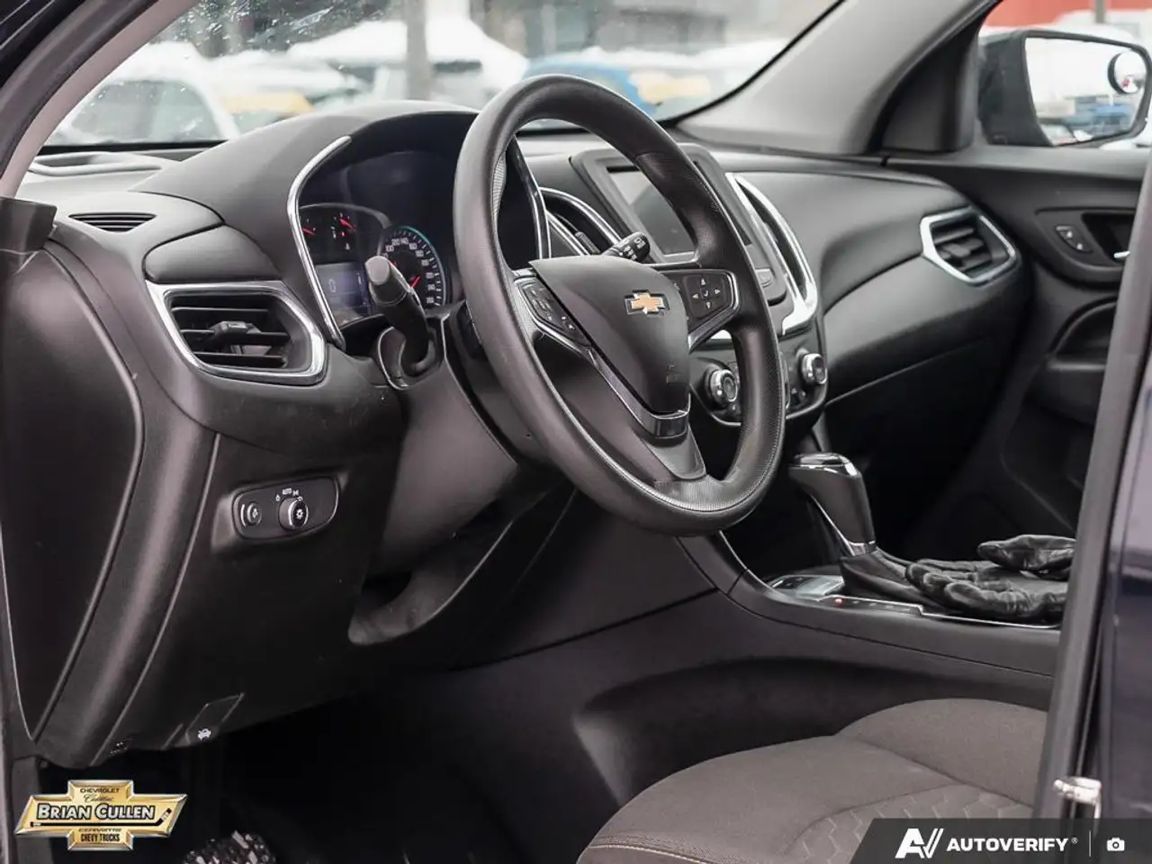 Chevrolet Equinox снимка Chevrolet Equinox