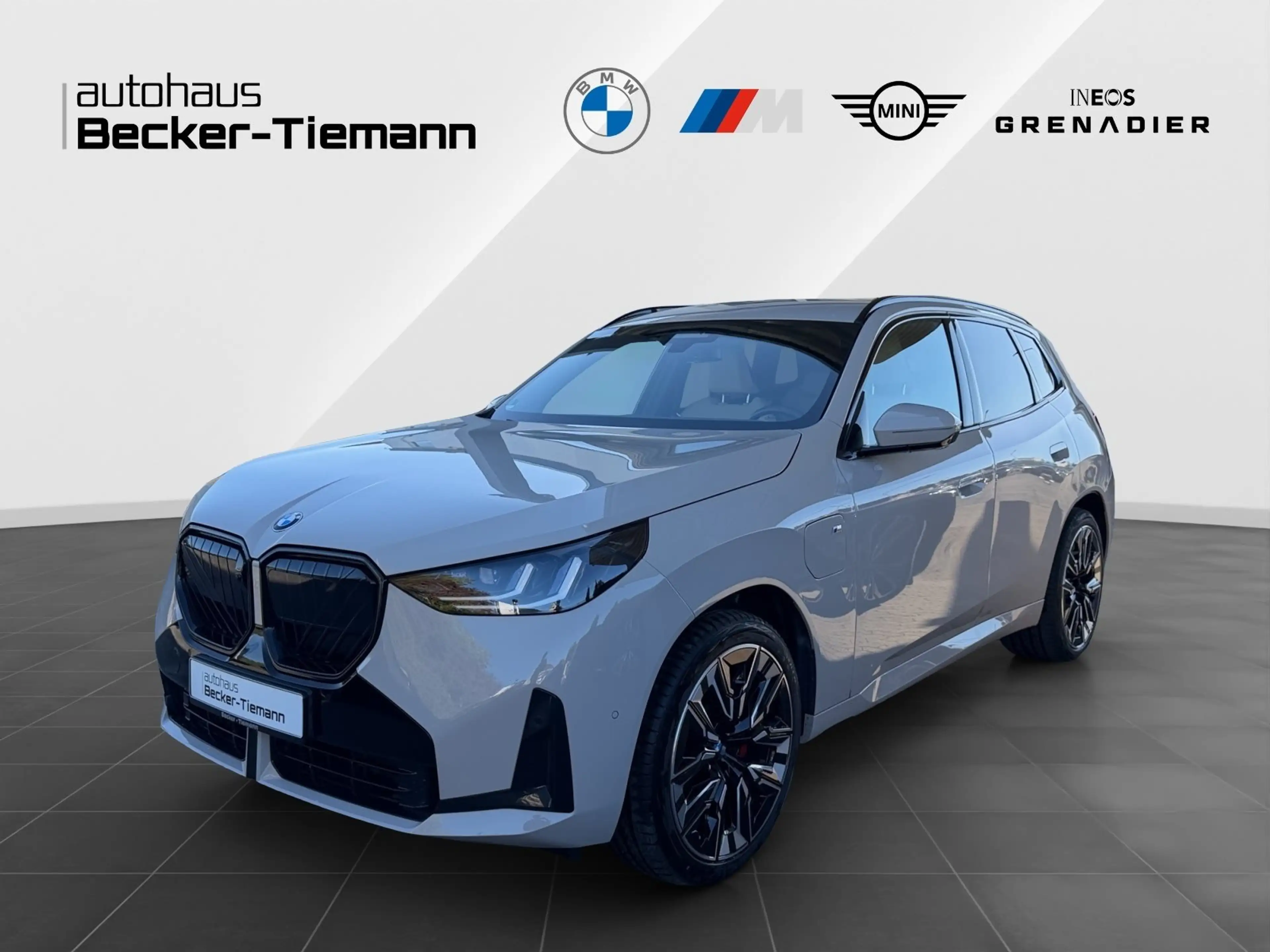 BMW X3 30e xDrive | M Sport Pro| IconicGlow| UPE 88.950,-