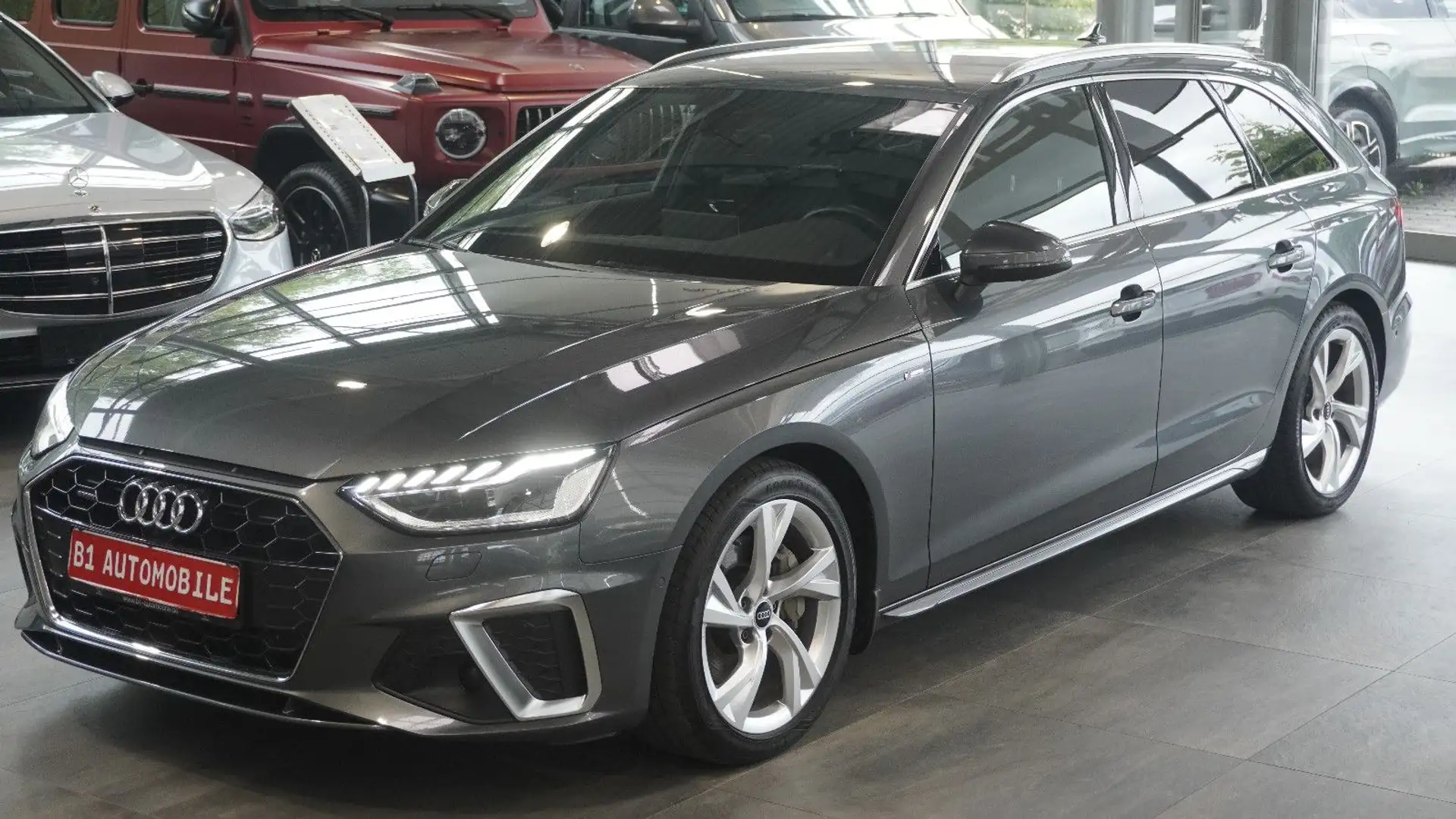 Audi A4 Avant 40 TFSI quattro S line*ACC*AHK*STHZ*360 Grau - 1