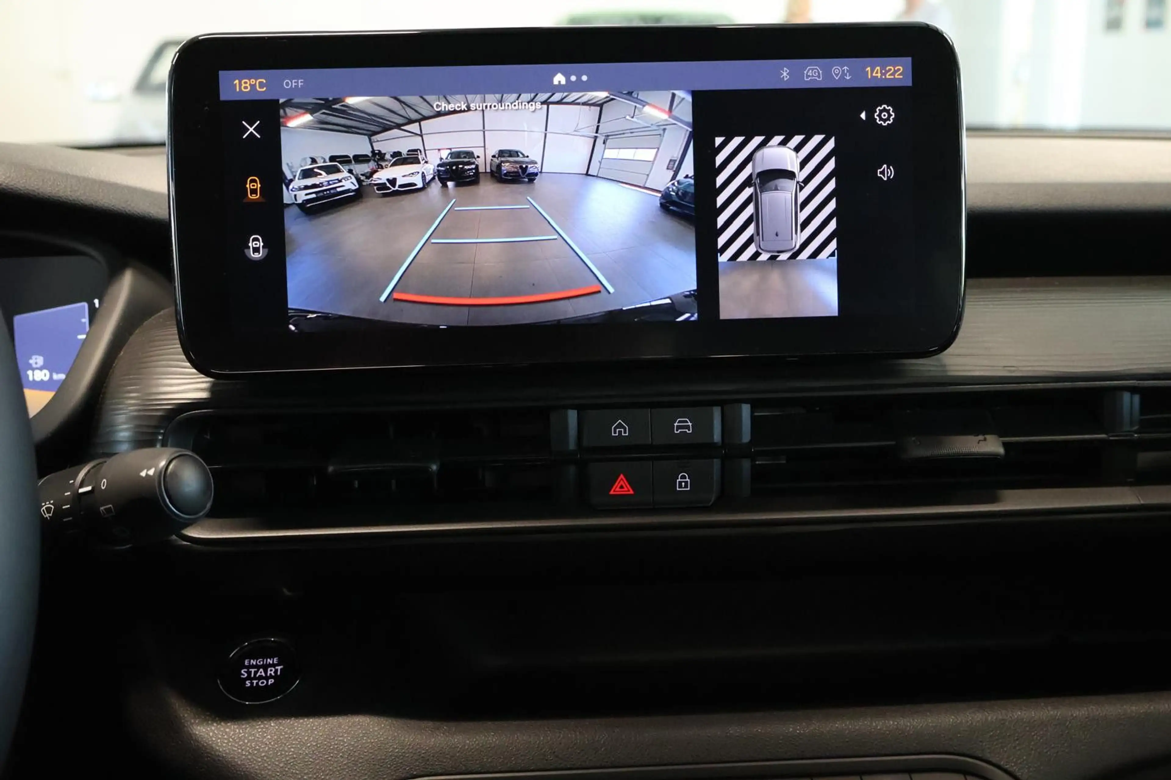 Jeep Avenger Altitude LED+KAM+WINTER+NAVI+ACC+CARPLAY — photo 12