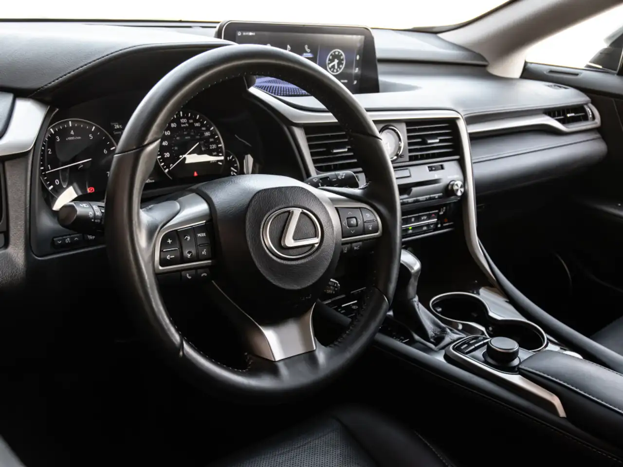 Lexus RX снимка Lexus RX