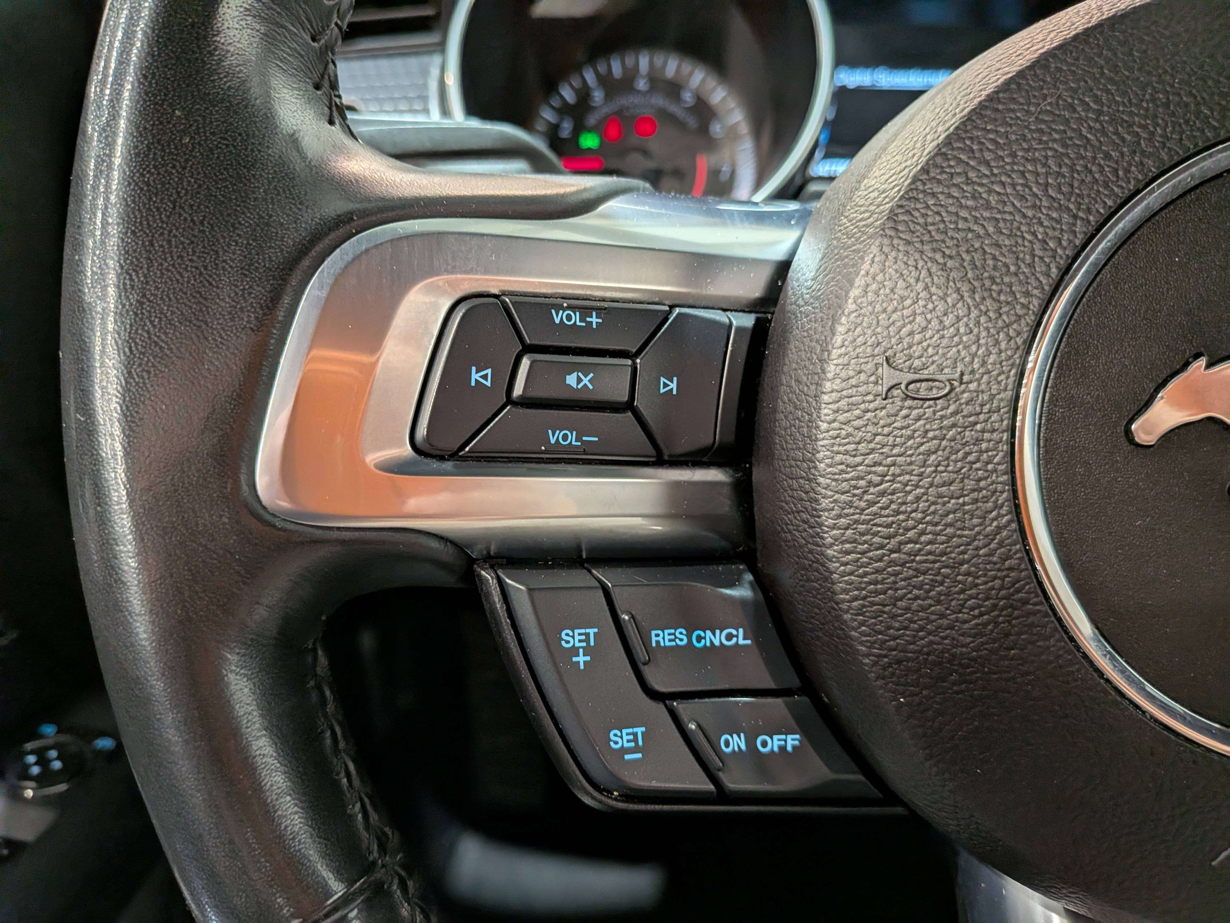 Ford Mustang 2021