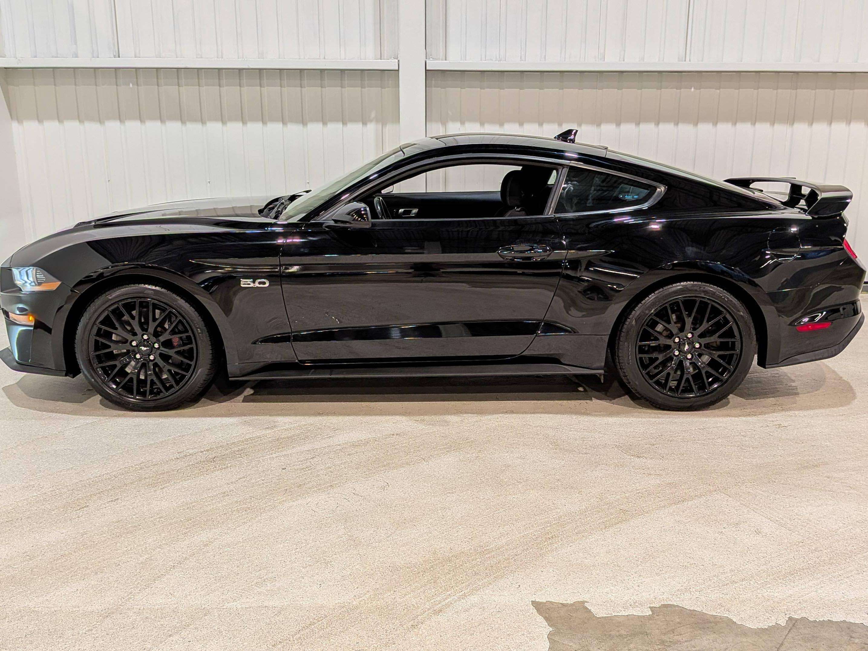 Ford Mustang 2021