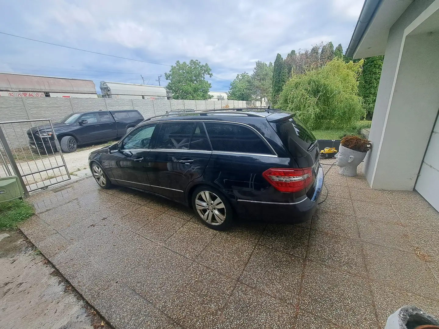 Mercedes-Benz E 220 T Avantgarde Sport Exterieur CDI Aut. - 2