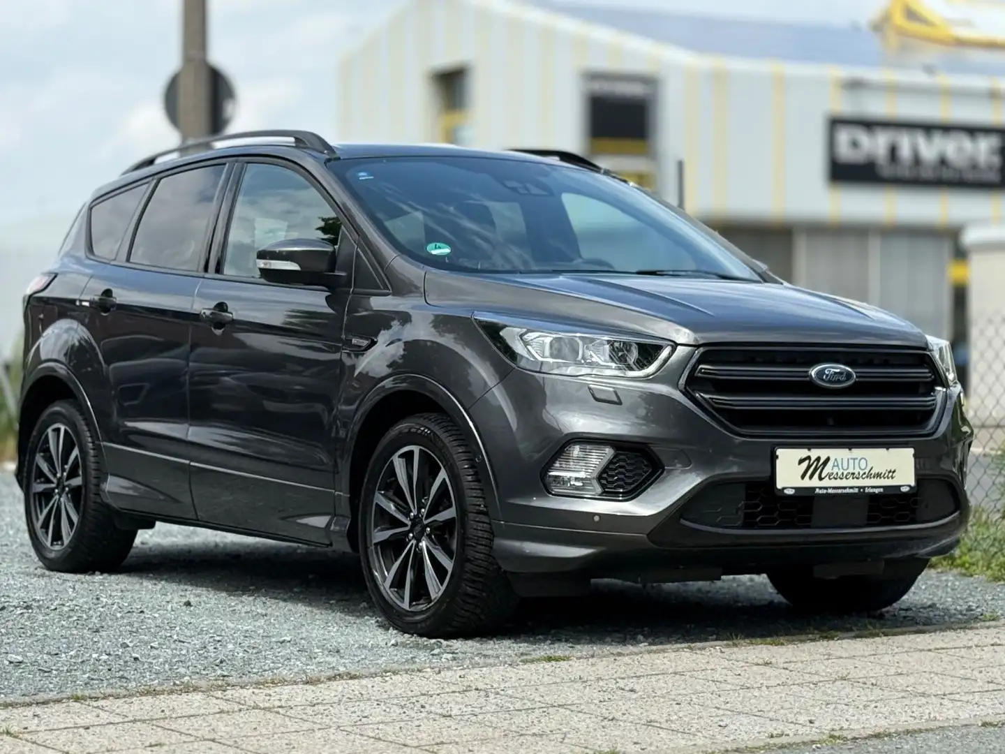 Ford Kuga ST-Line 2.0 AUTOMATIK  4x4 AHK NAVI CAM Grigio - 1