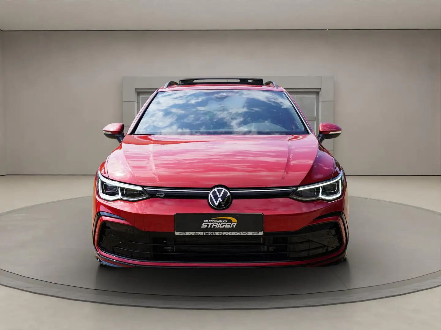 Volkswagen Golf Variant 1.5 TSI R Line+Matrix-LED+ACC+Pano+ Czerwony - 2