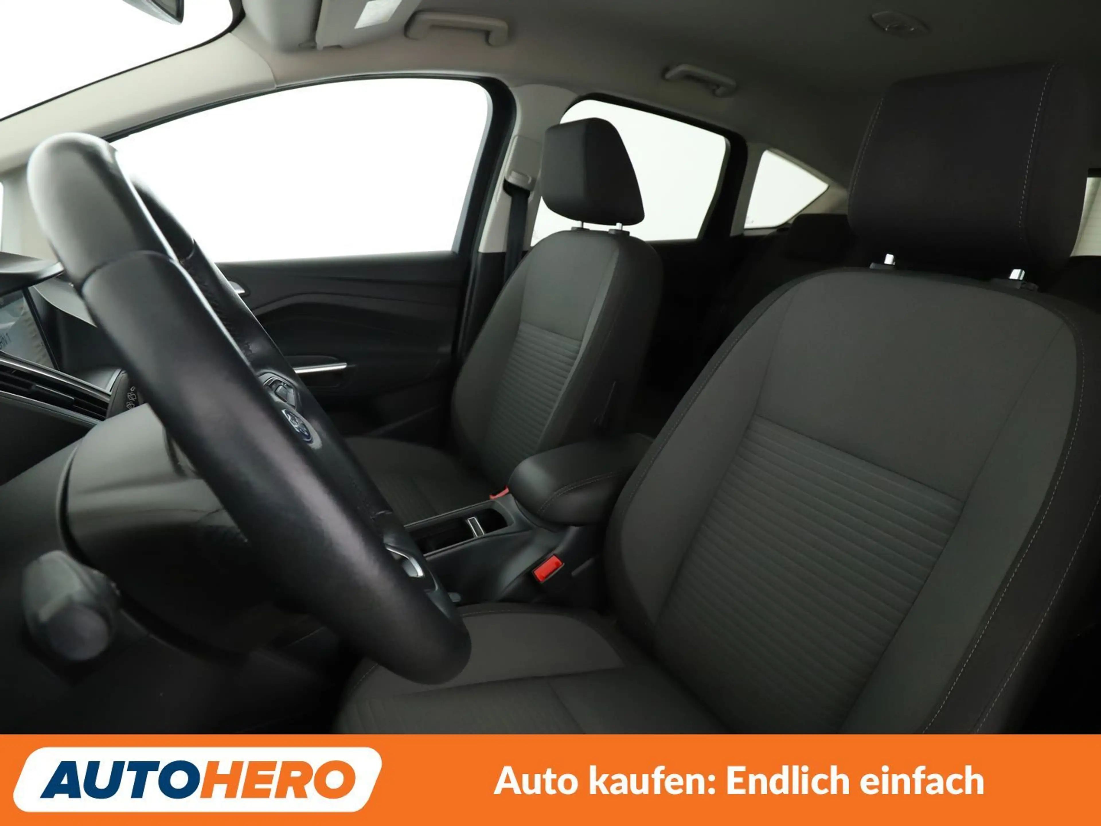 Ford C-Max 1.0 EcoBoost Titanium — photo 10