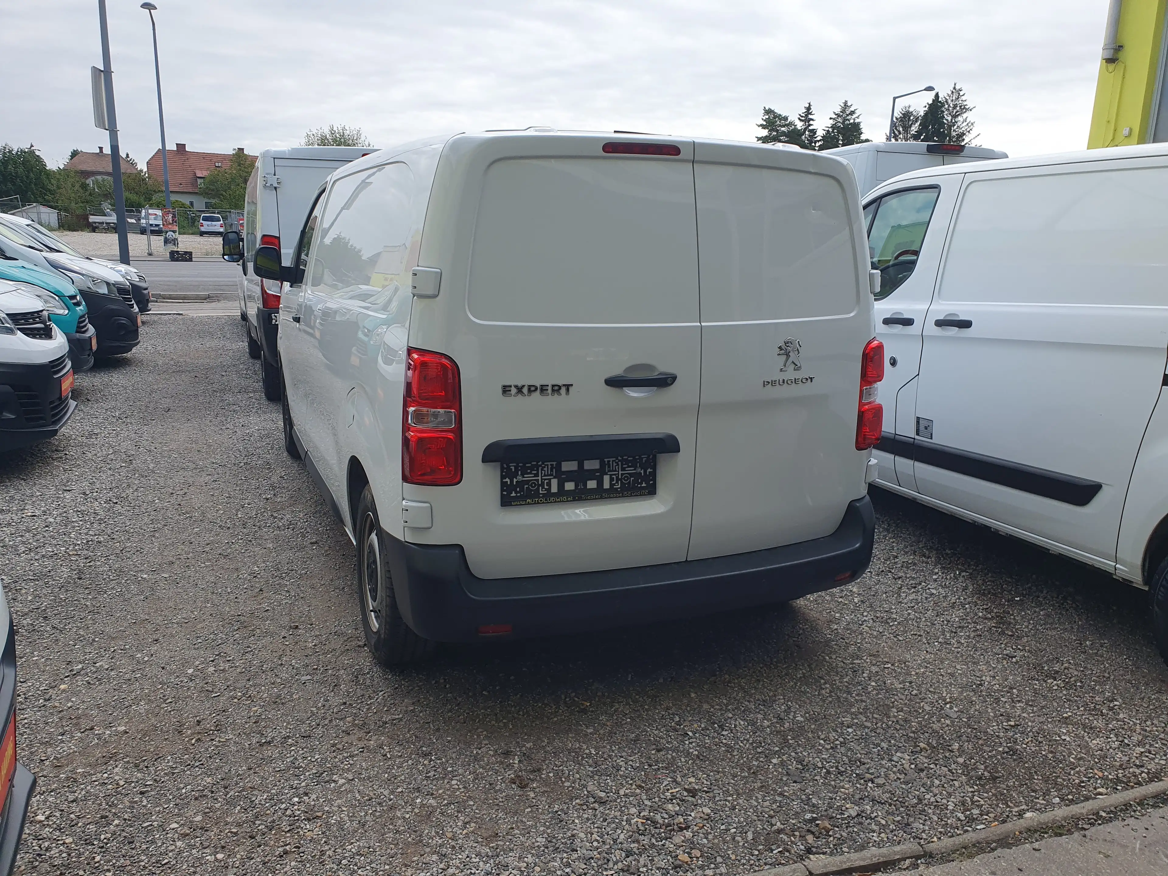 Peugeot Expert L2 NETTO 16.000.- Ohne Anzahlung monatlich 429.- — photo 4