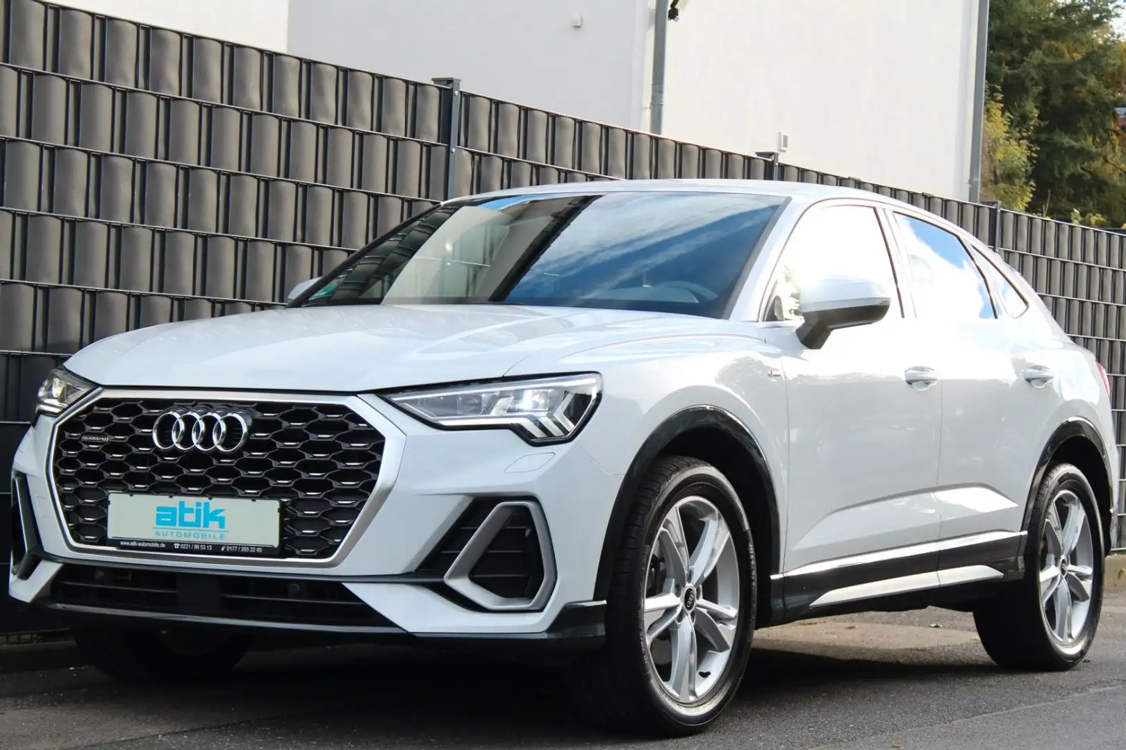 Audi Q3 Sportback 45 S-LINE QUATTRO 1.HAND KAM VC LED Wit - 1