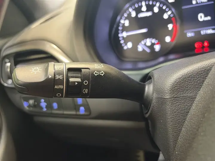 Hyundai i30 2022, foto 12