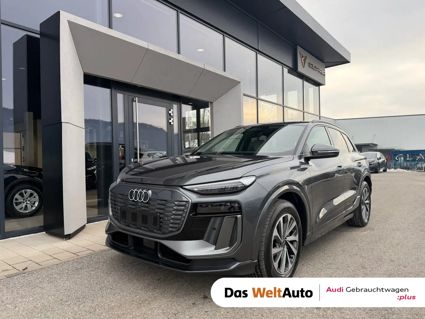 Audi Q6 e-tron e-tron quattro Grau - 1