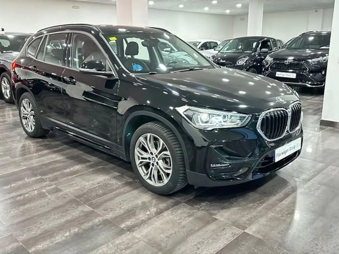 BMW X1 xDrive25eA Noir - 1