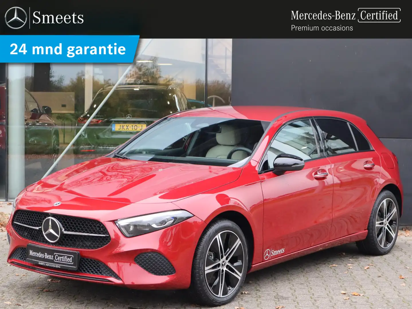 Mercedes-Benz A 250 e Star Edition AMG Line Rouge - 1