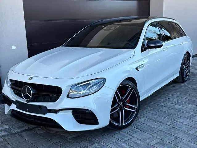 Mercedes-Benz E 63 AMG Mercedes-AMG E63s 4matic T-Modell
