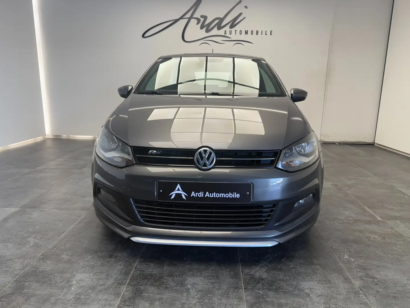 Volkswagen Polo Polo 1.4i*R LINE*AIRCO*PARK ASSIST*GARANTIE* Gris - 2