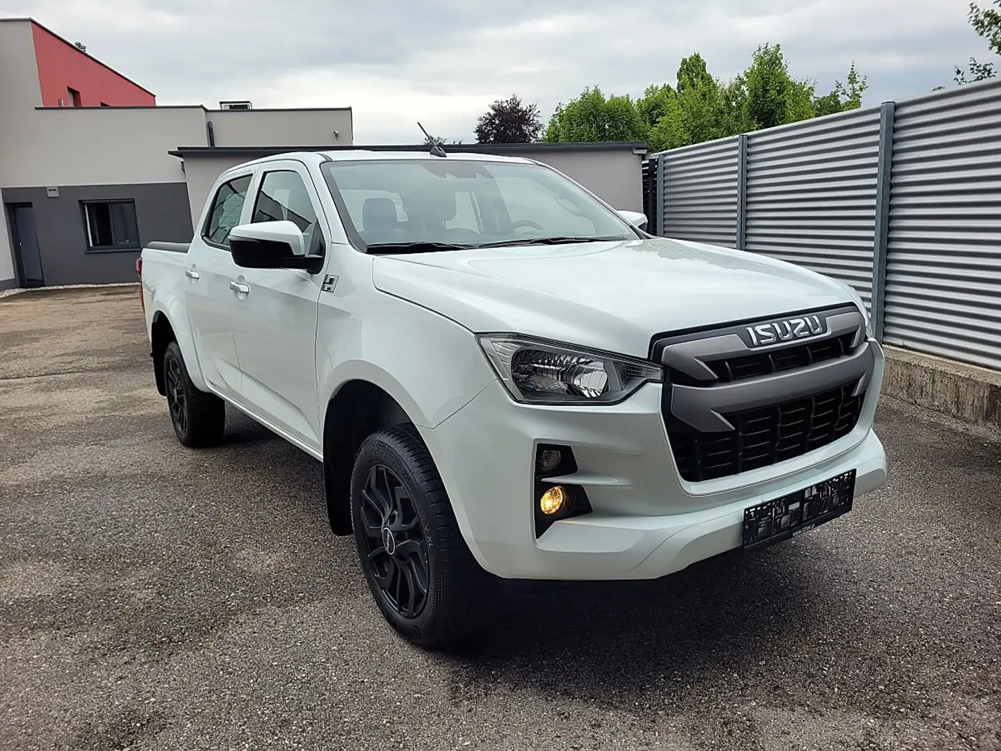 Isuzu D-Max D-MAX Double Cab 4x4 LS A/T Weiß - 1