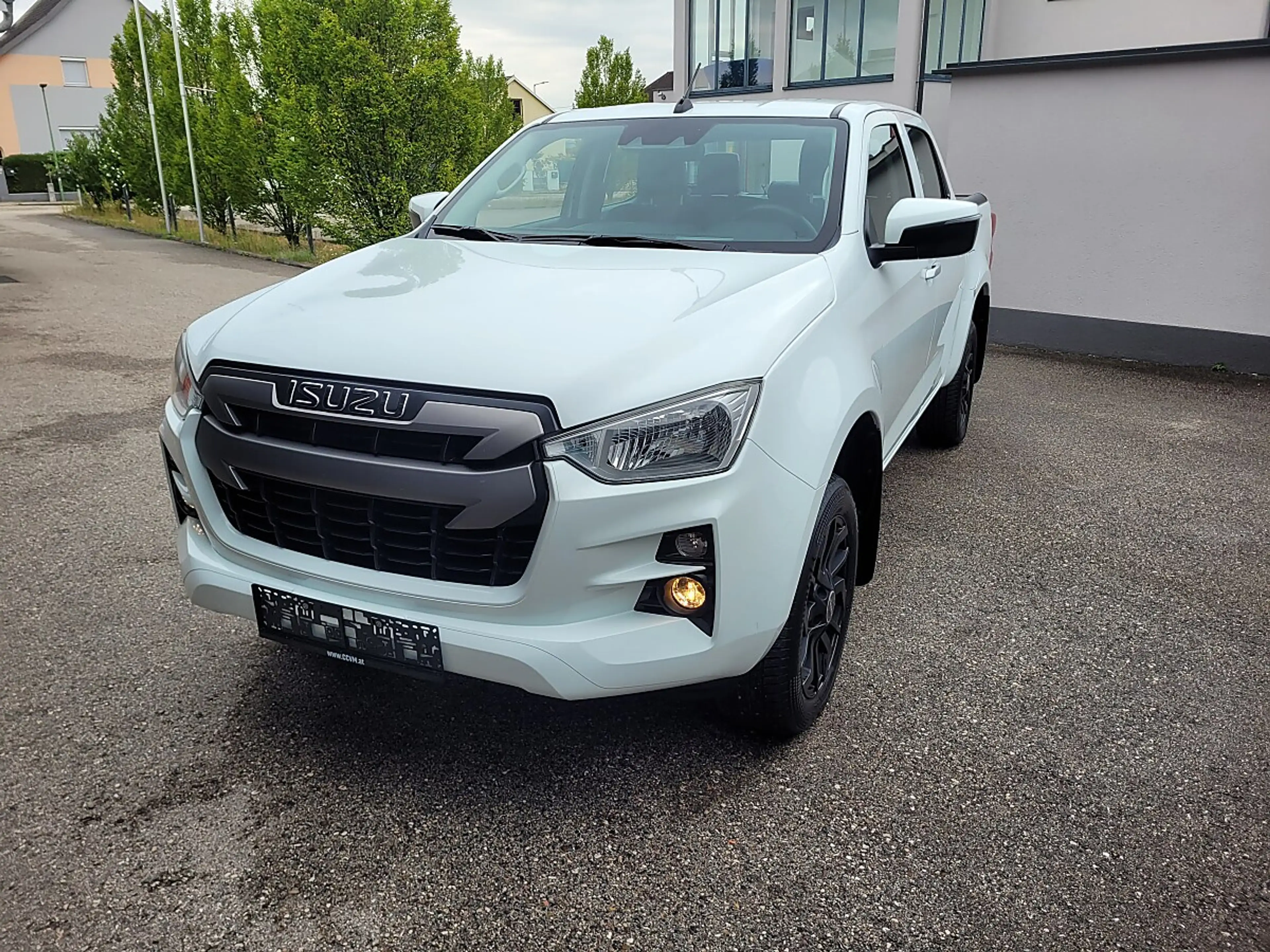 Isuzu D-Max D-MAX Double Cab 4x4 LS A/T — photo 4