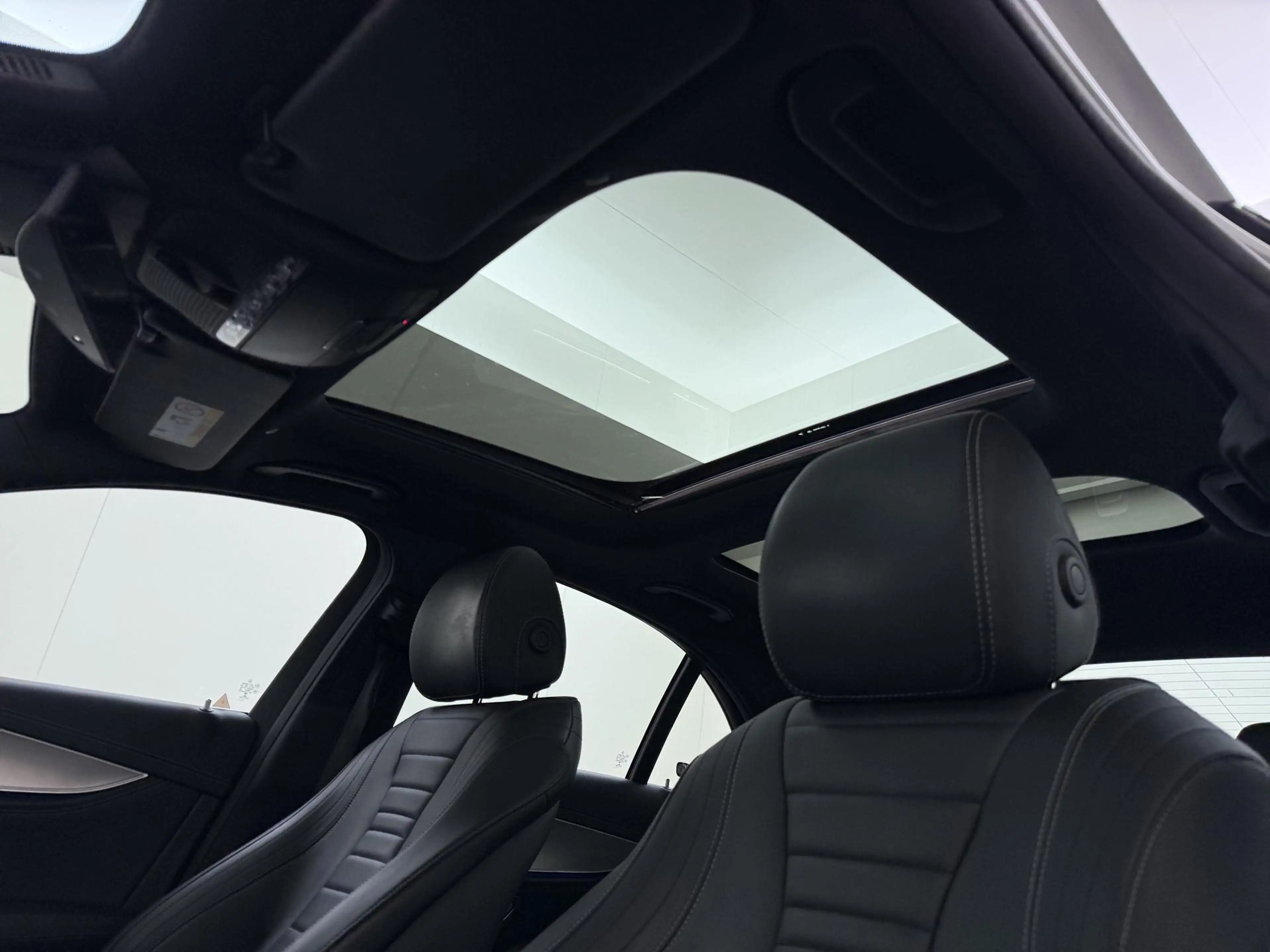 Mercedes-Benz E 200 Prestige Plus !e Eigenaar AMG Styling Panoramadak — photo 9