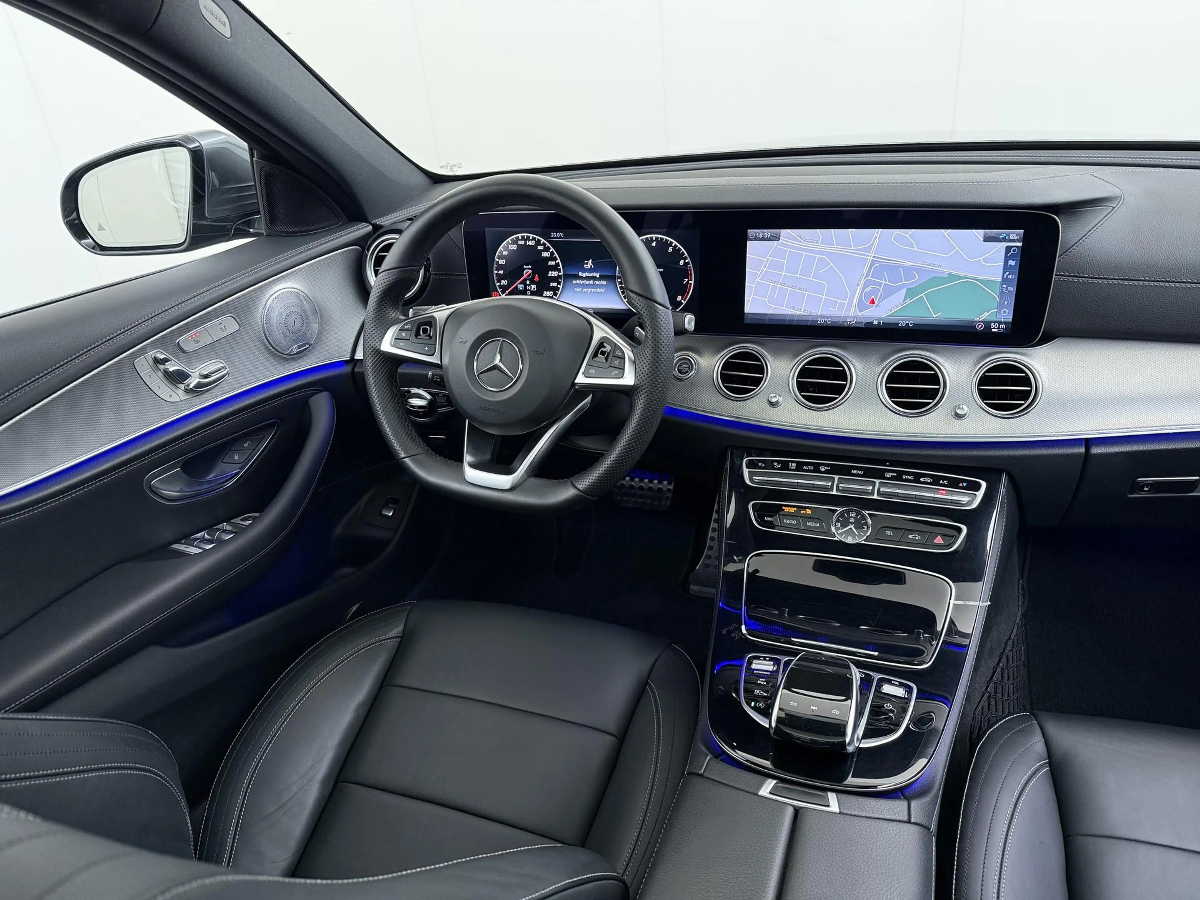 Mercedes-Benz E 200 Prestige Plus !e Eigenaar AMG Styling Panoramadak — photo 6