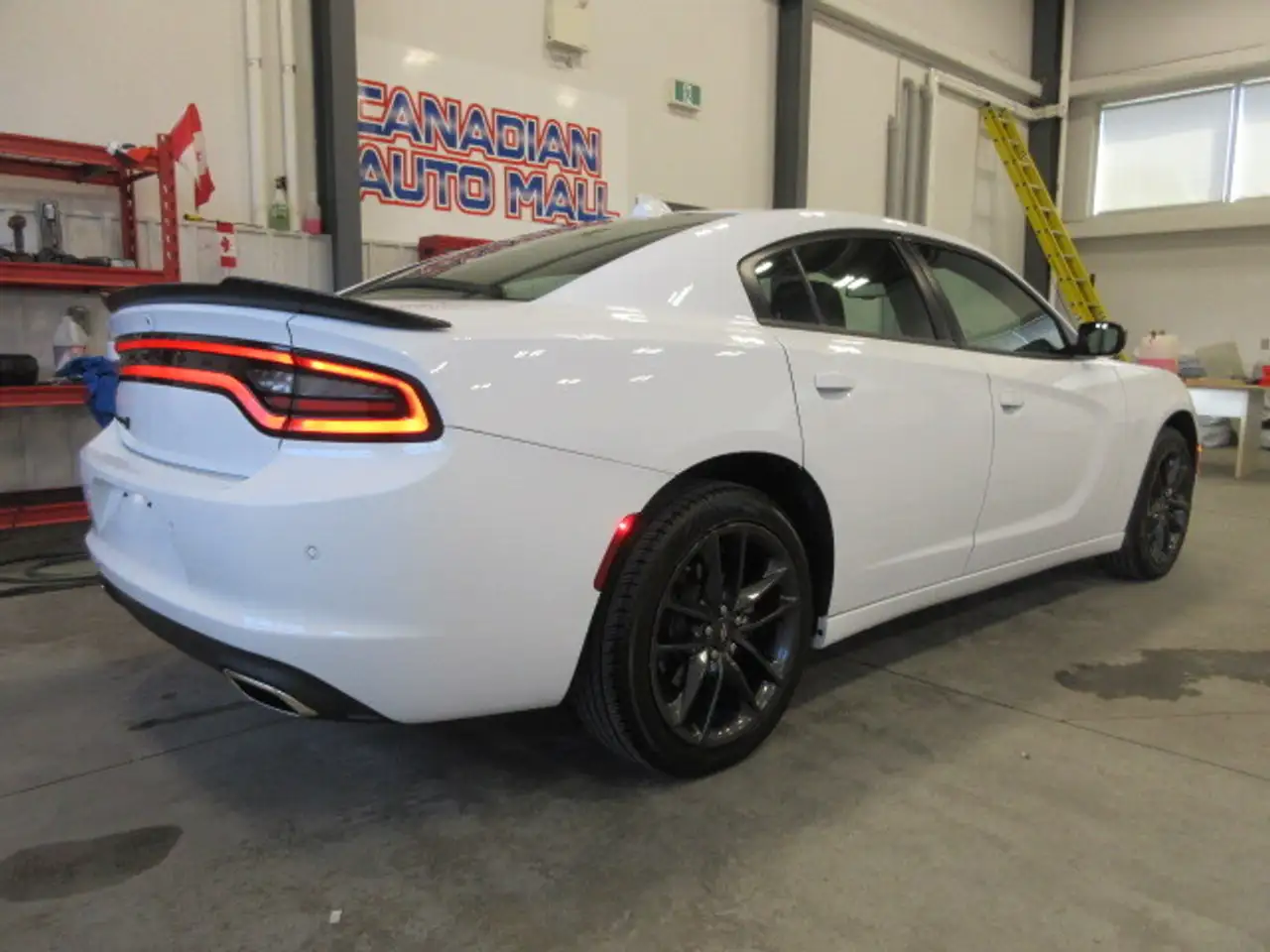 Dodge Charger снимка Dodge Charger