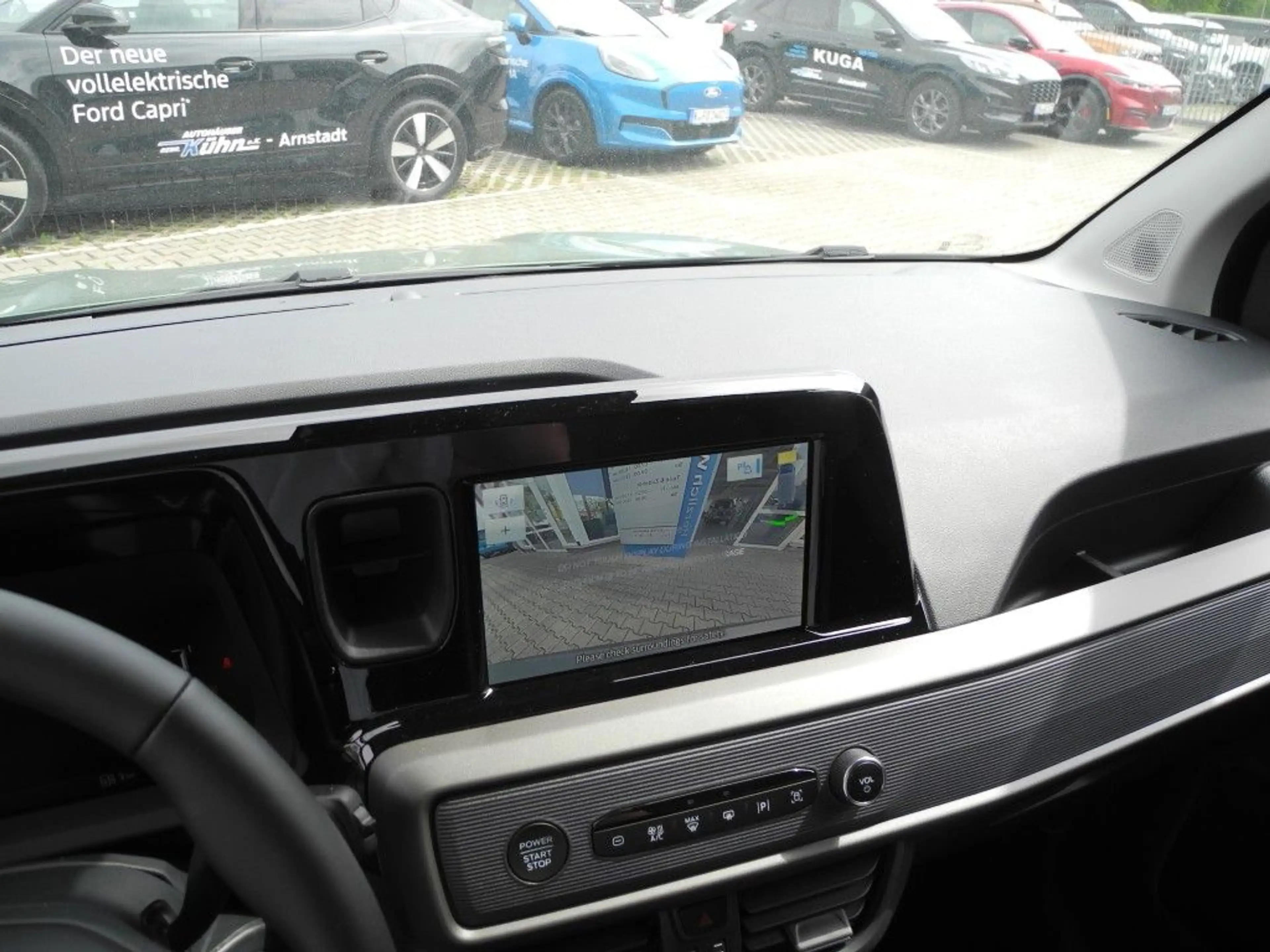 Ford Tourneo Courier 1.0 TITANIUM - Winter-Pak., 17Z Alu, Tempo, Kamera — photo 12