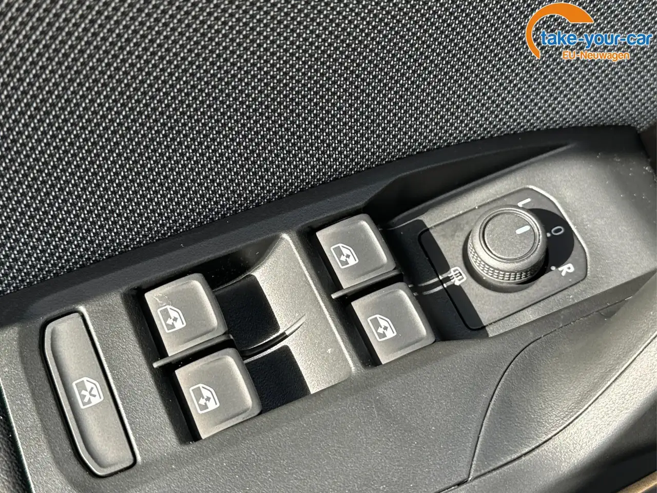 SEAT Leon Sportstourer Style DSG+RFK+ACC+SHZ+FULLLINK+LED... 14