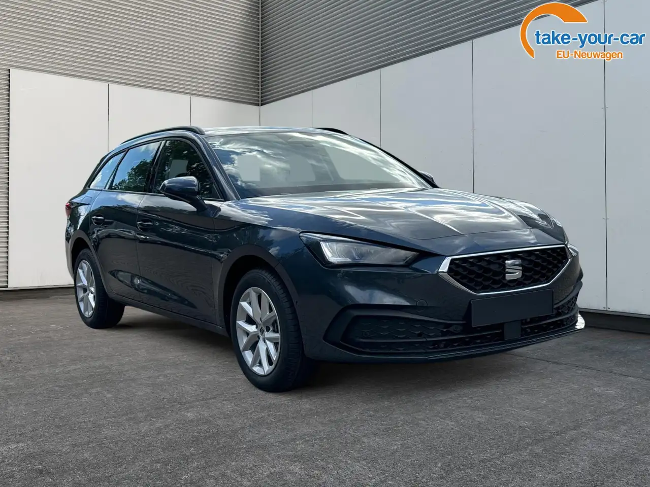 SEAT Leon Sportstourer Style DSG+RFK+ACC+SHZ+FULLLINK+LED... 28