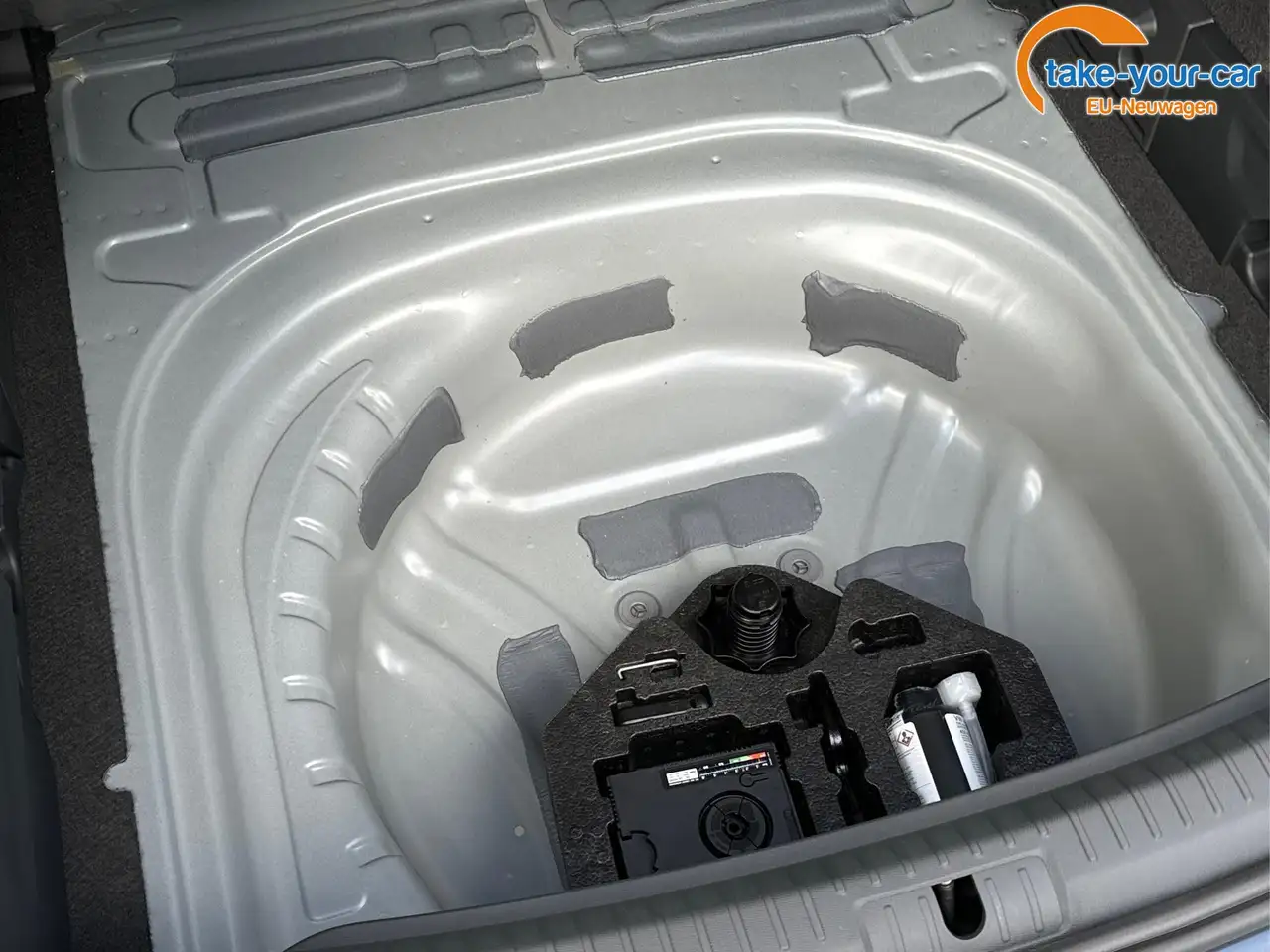 SEAT Leon Sportstourer Style DSG+RFK+ACC+SHZ+FULLLINK+LED... 30