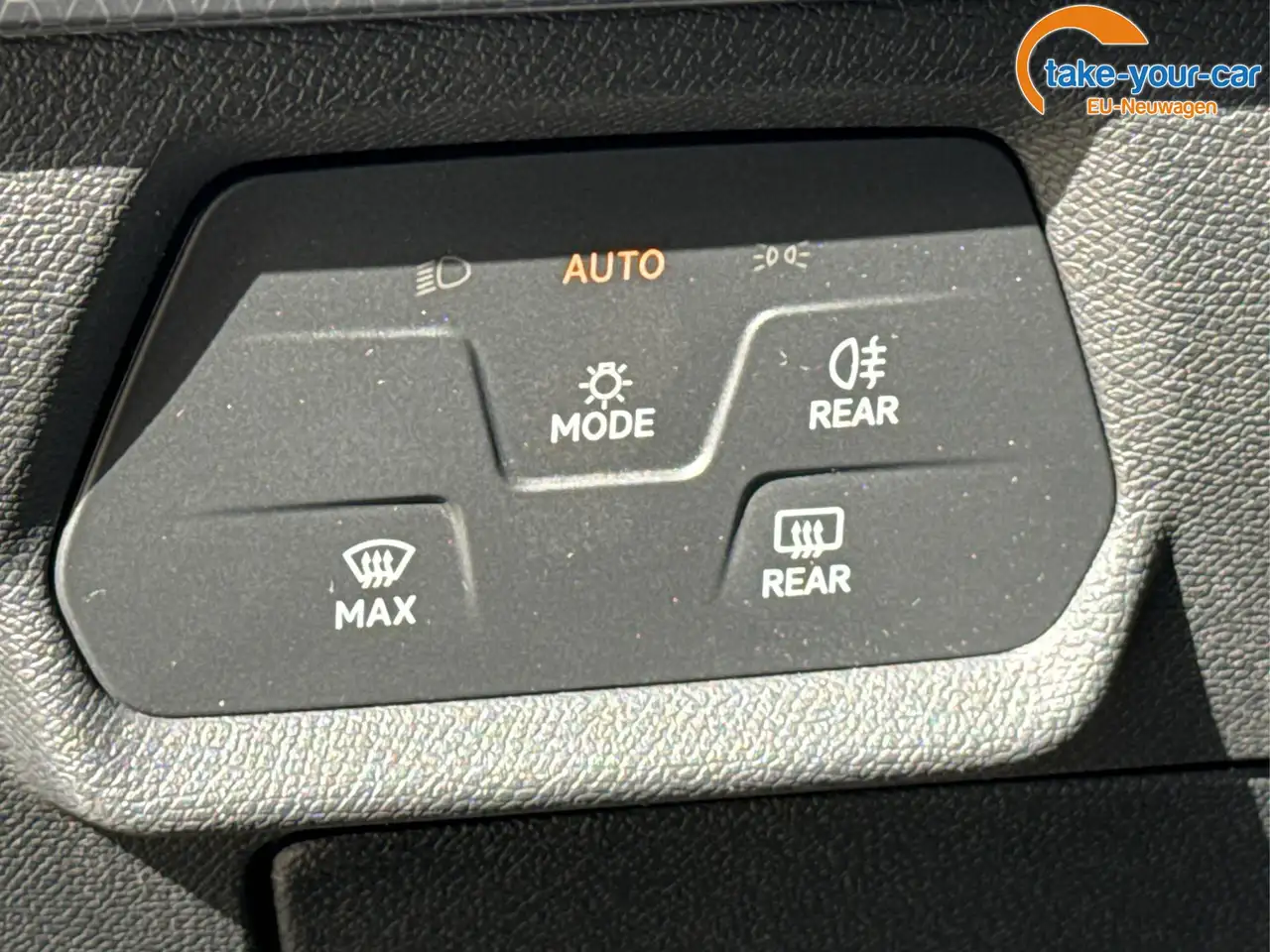 SEAT Leon Sportstourer Style DSG+RFK+ACC+SHZ+FULLLINK+LED... 15