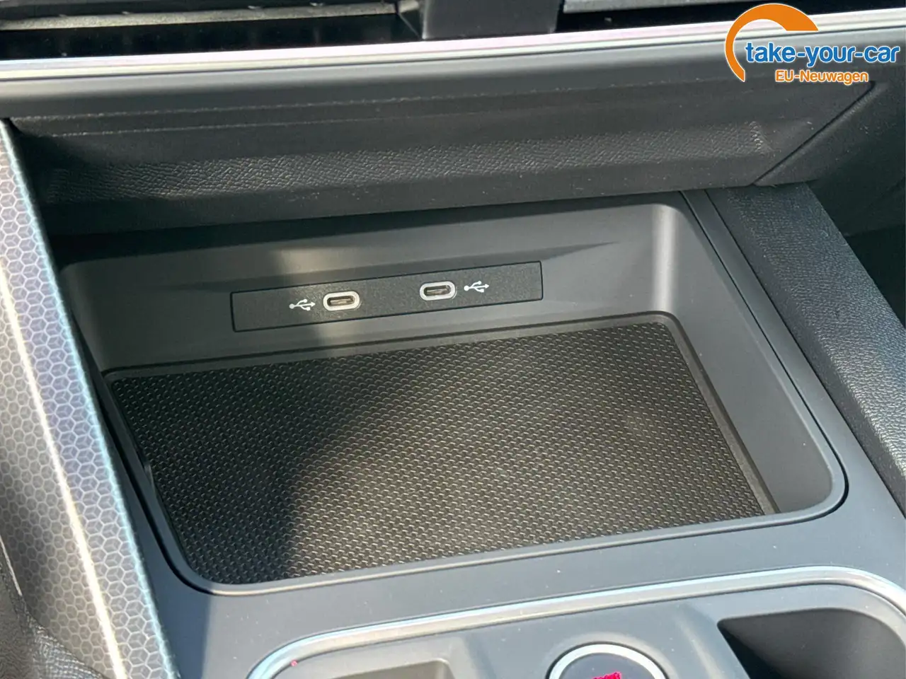 SEAT Leon Sportstourer Style DSG+RFK+ACC+SHZ+FULLLINK+LED... 18