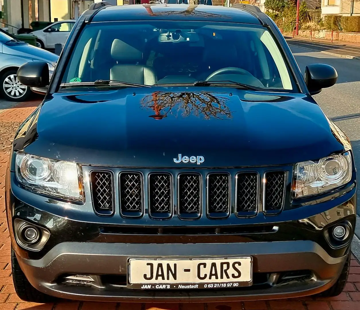 Jeep Compass Limited 4x2 2Hd Unfallfr Vollleder PDC W Schwarz - 1