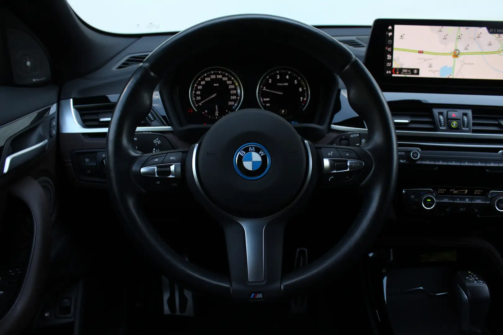 BMW X2 xDrive25e High Executive M Sport Automaat / Panora Schwarz - 2