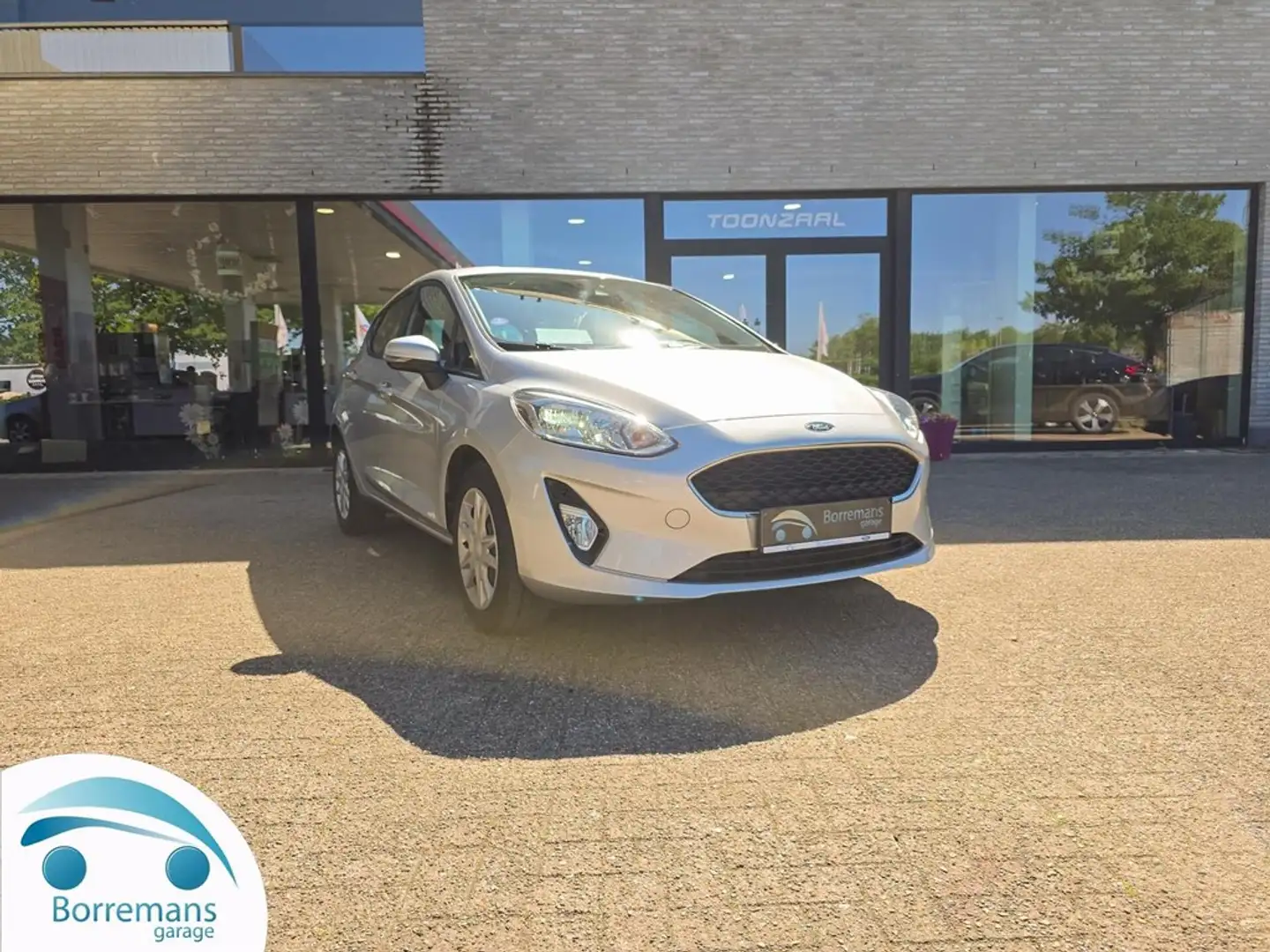Ford Fiesta 1.0 Benzine Business navi/carplay/parkeersensoren/ Zilver - 1