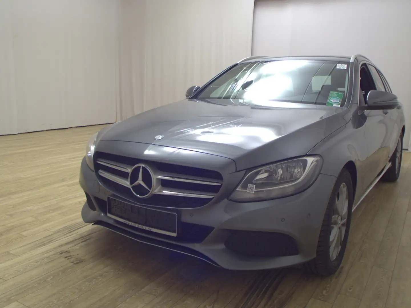 Mercedes-Benz C 180 T Avantgarde T-Leder Navi Tempomat PDC Shz Grau - 2